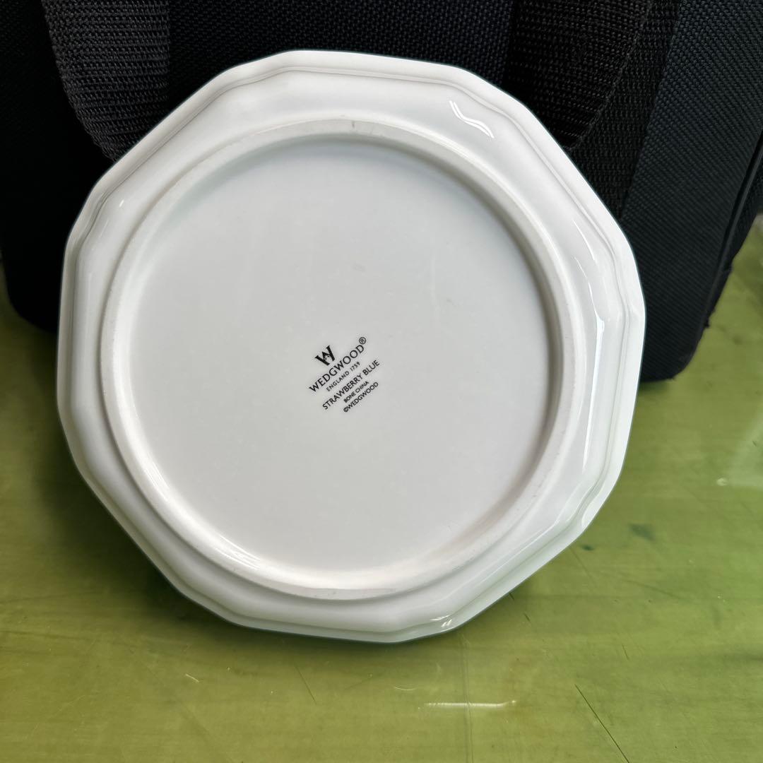  strawberry blue カップ　皿セット