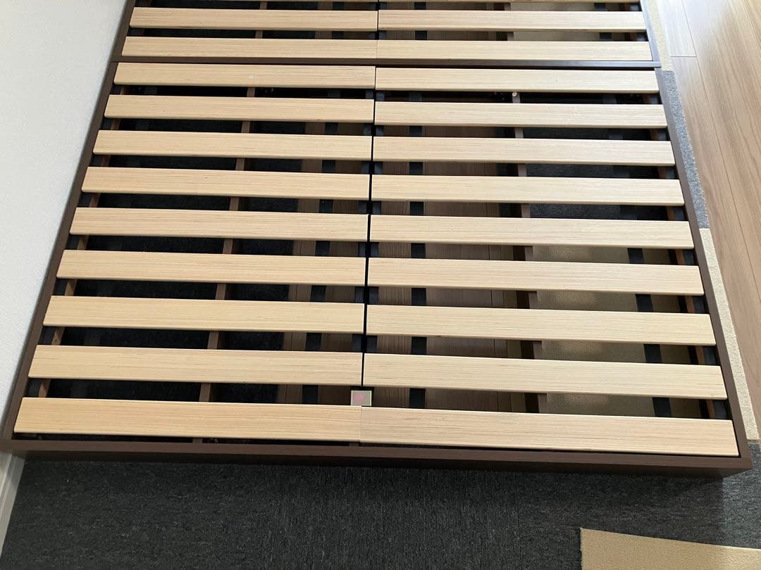 ダブルベッドフレーム ブラウン