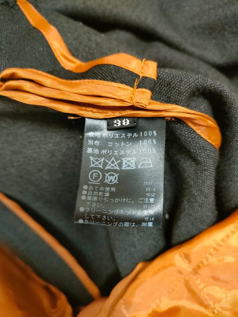 パシオーネ　ブラック　サイズ38　WARM素材 トレンチコート