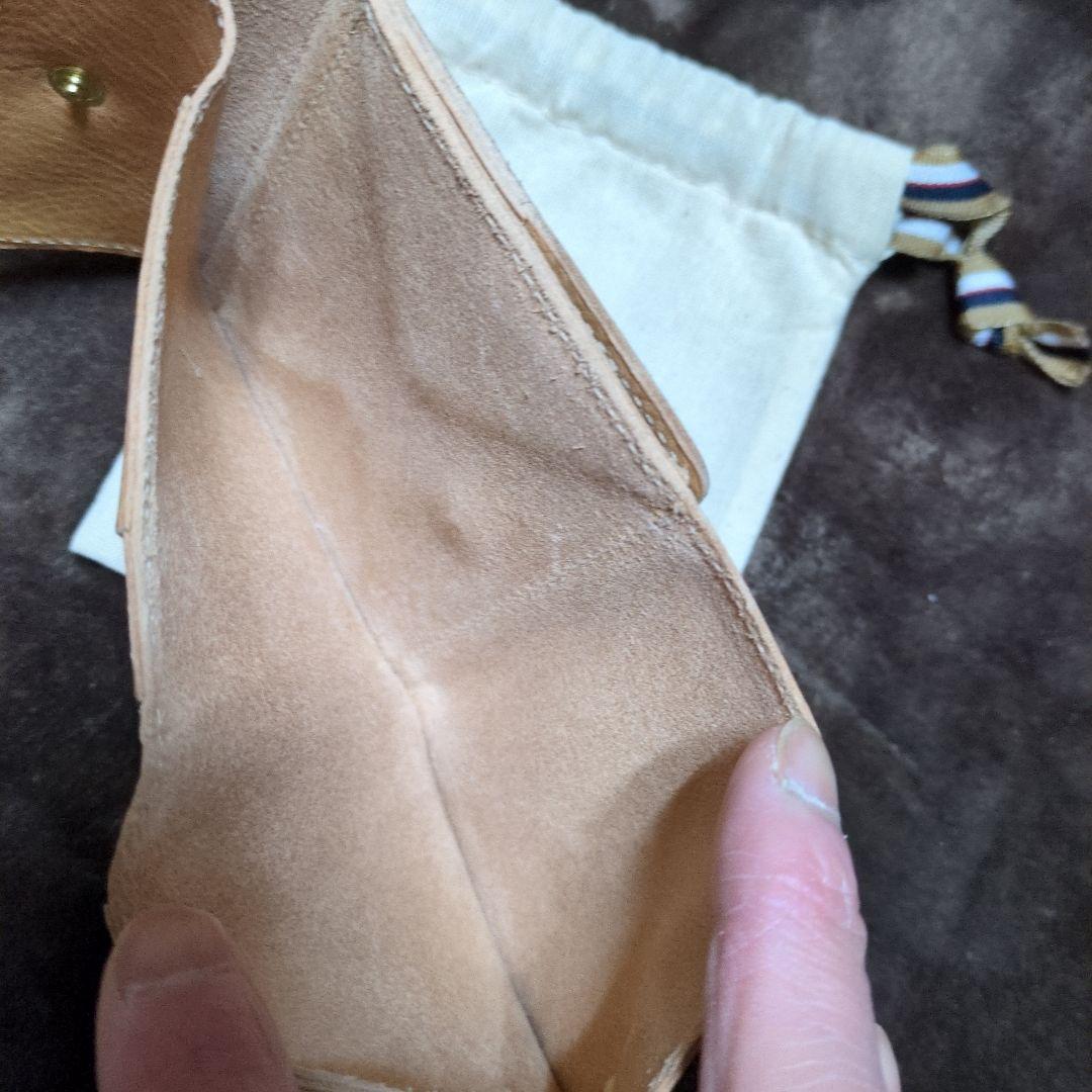 IL BISONTE 二つ折り財布 ヌメ革