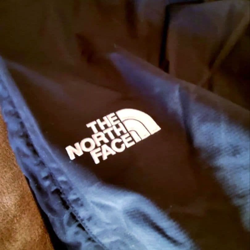 ノースフェイス THE NORTH FACE 　ナイロンウェア　パンツ　Mサイズ