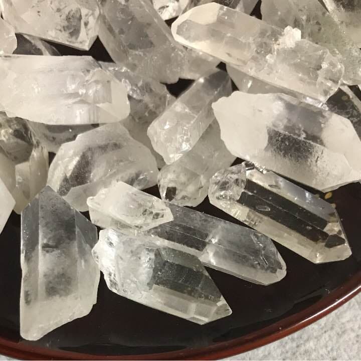 200★セール得々セット★氷のような質感【ブラジル産♢天然水晶結晶ポイント】❤️