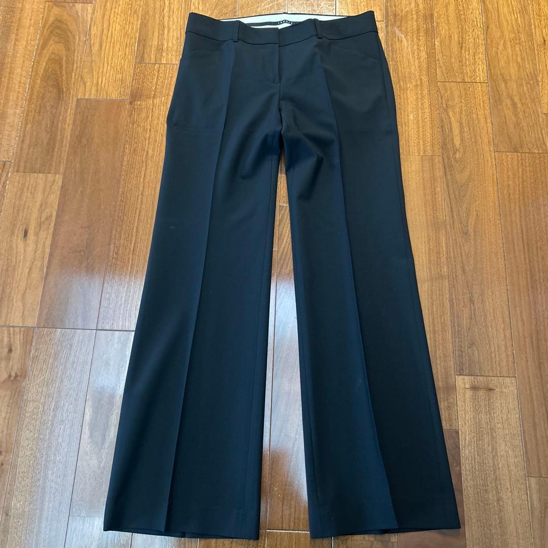 theory ブラックパンツスーツ