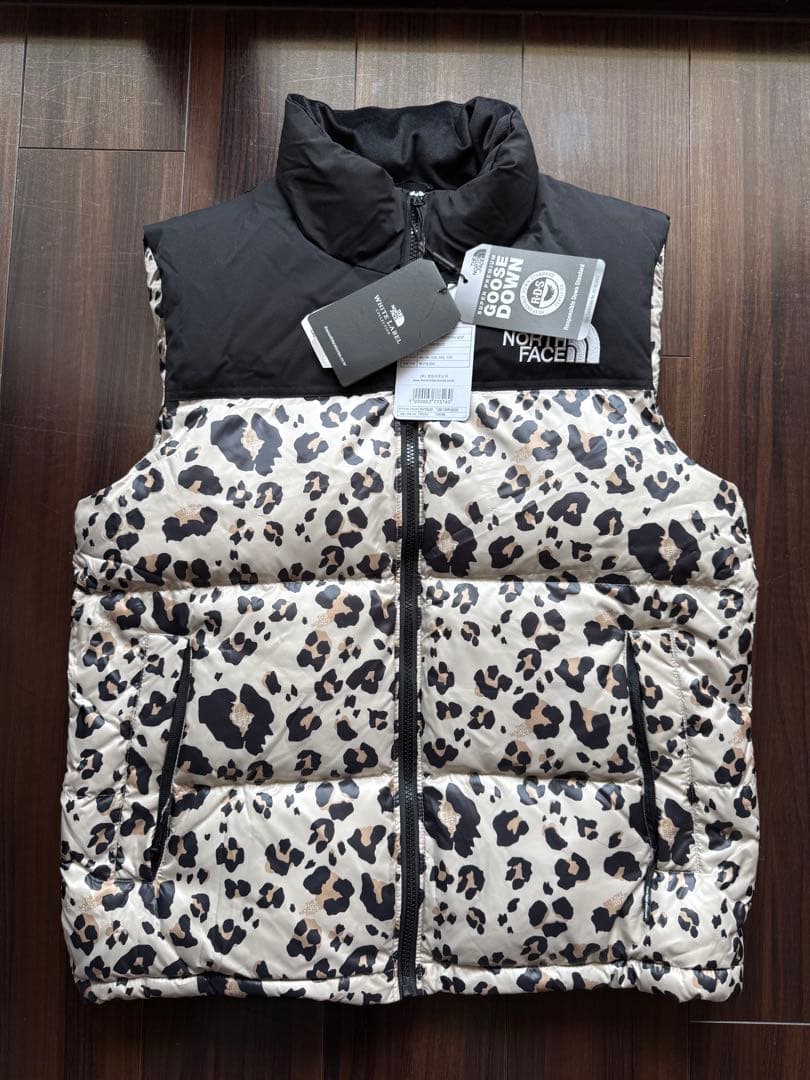 THE NORTH FACE ヒョウ柄ダウンベスト