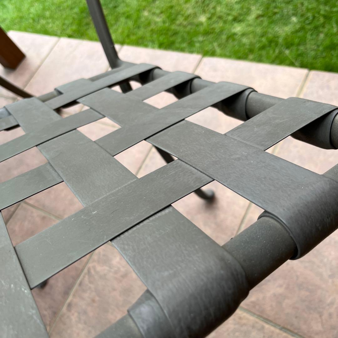 テーブルとアームチェア5セット