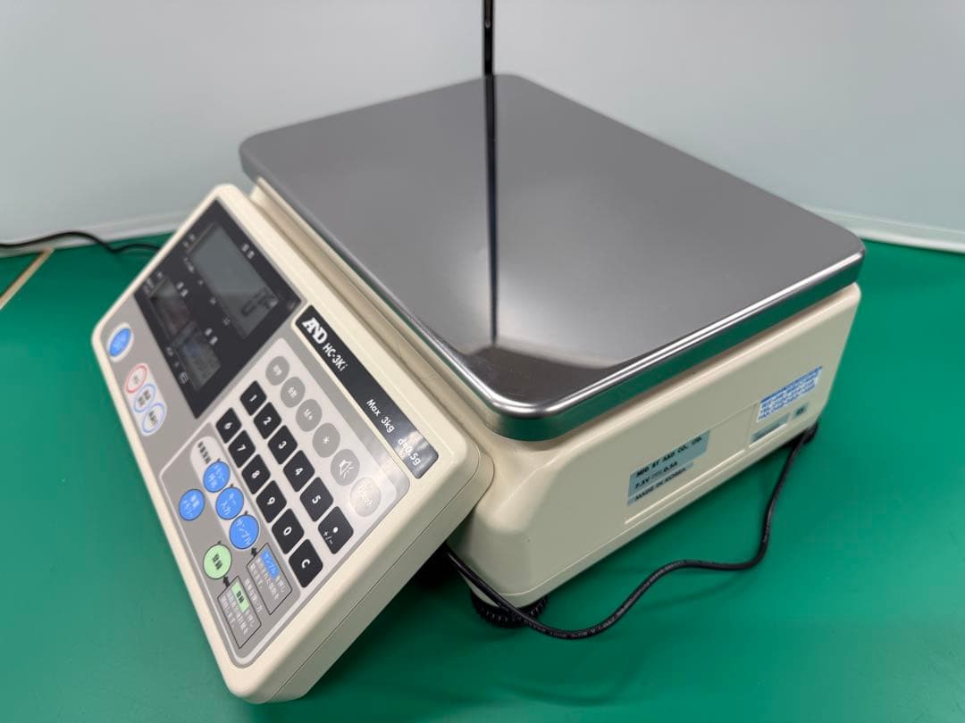美品！綺麗です。AND HC-3K デジタルスケール ほぼ未使用です。