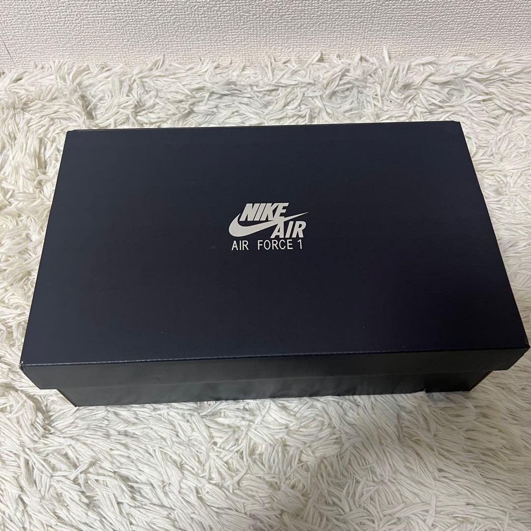 新品　未使用Nike Women's Air Force 1 '07 White