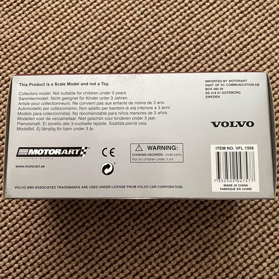 VOLVO ミニチュアコレクションカー・キーホルダー・メガネケース含むセット