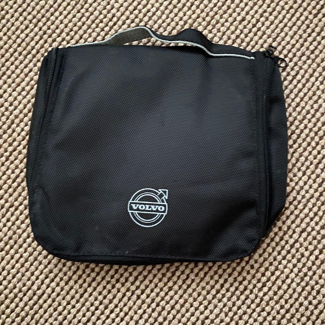 VOLVO ミニチュアコレクションカー・キーホルダー・メガネケース含むセット