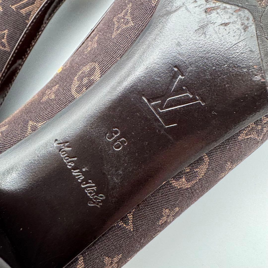 23cm　LOUIS VUITTON ルイヴィトン　モノグラム　パンプス