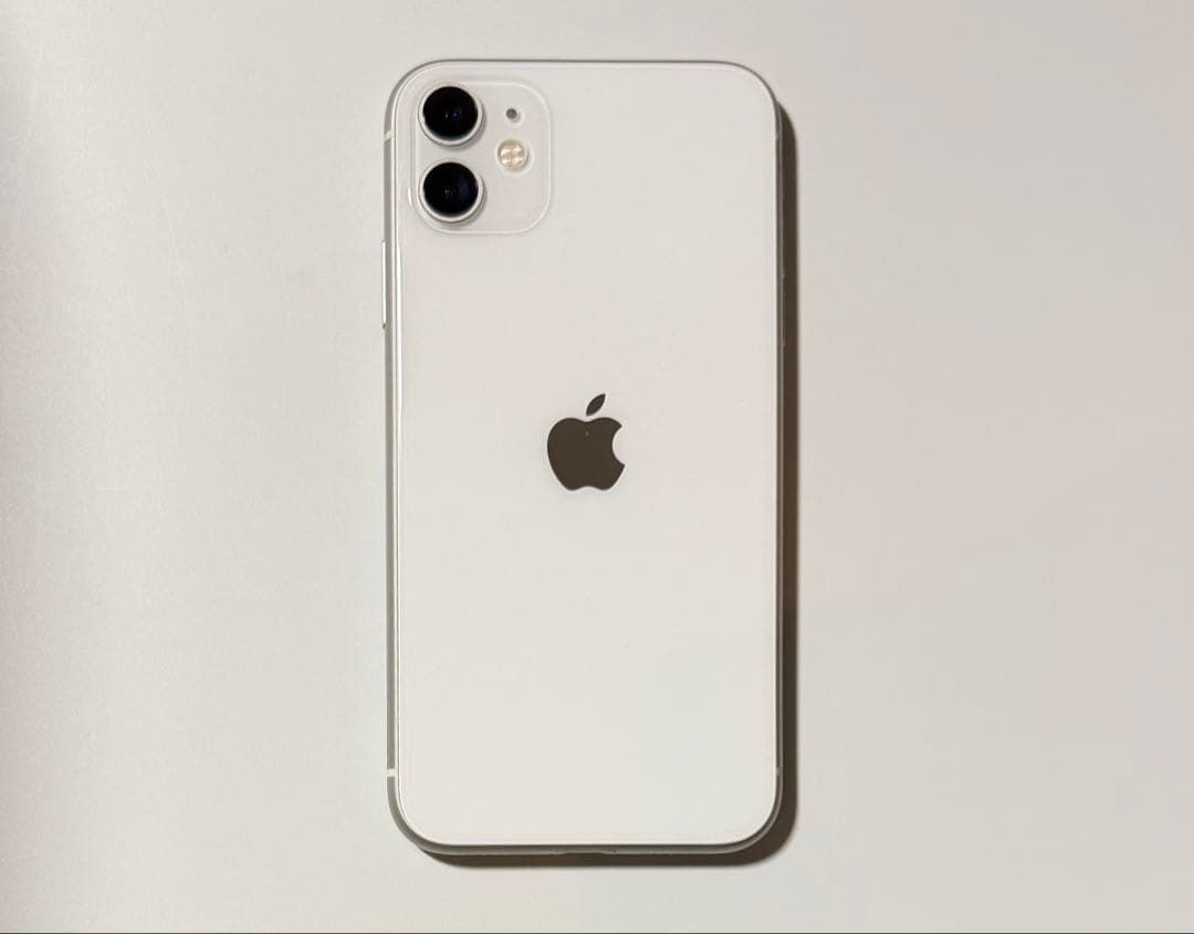 Apple iPhone 11 ホワイト 本体 128GB