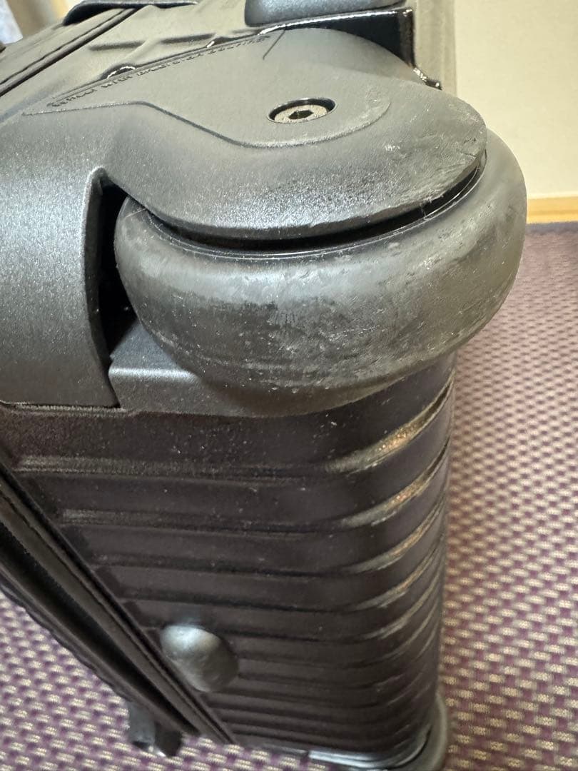 RIMOWA リモワ サルサ 35L マットブラック 機内持ち込みサイズ