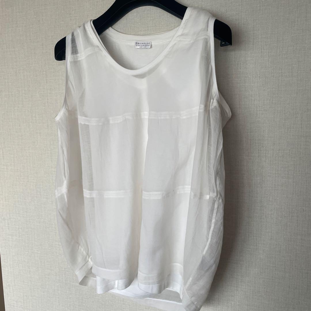 美品　ブルネロクチネリ　シルク　ホワイト ノースリーブ タンクトップ