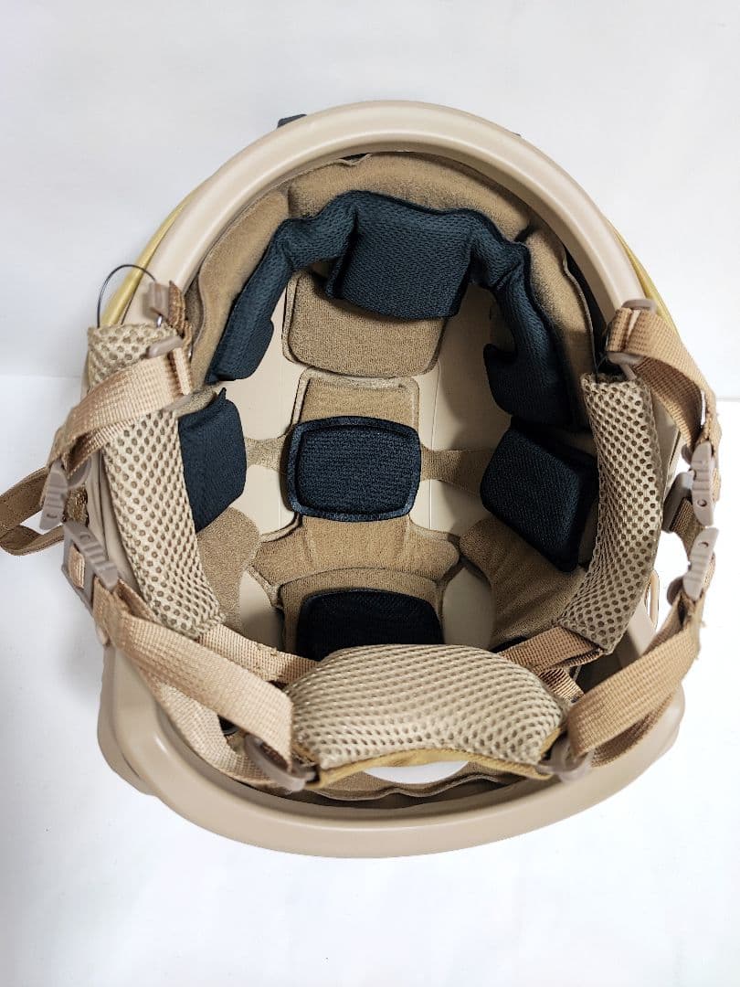 NIJ レベル3A 自衛隊迷彩 Fast型 防弾ヘルメット カバー セット