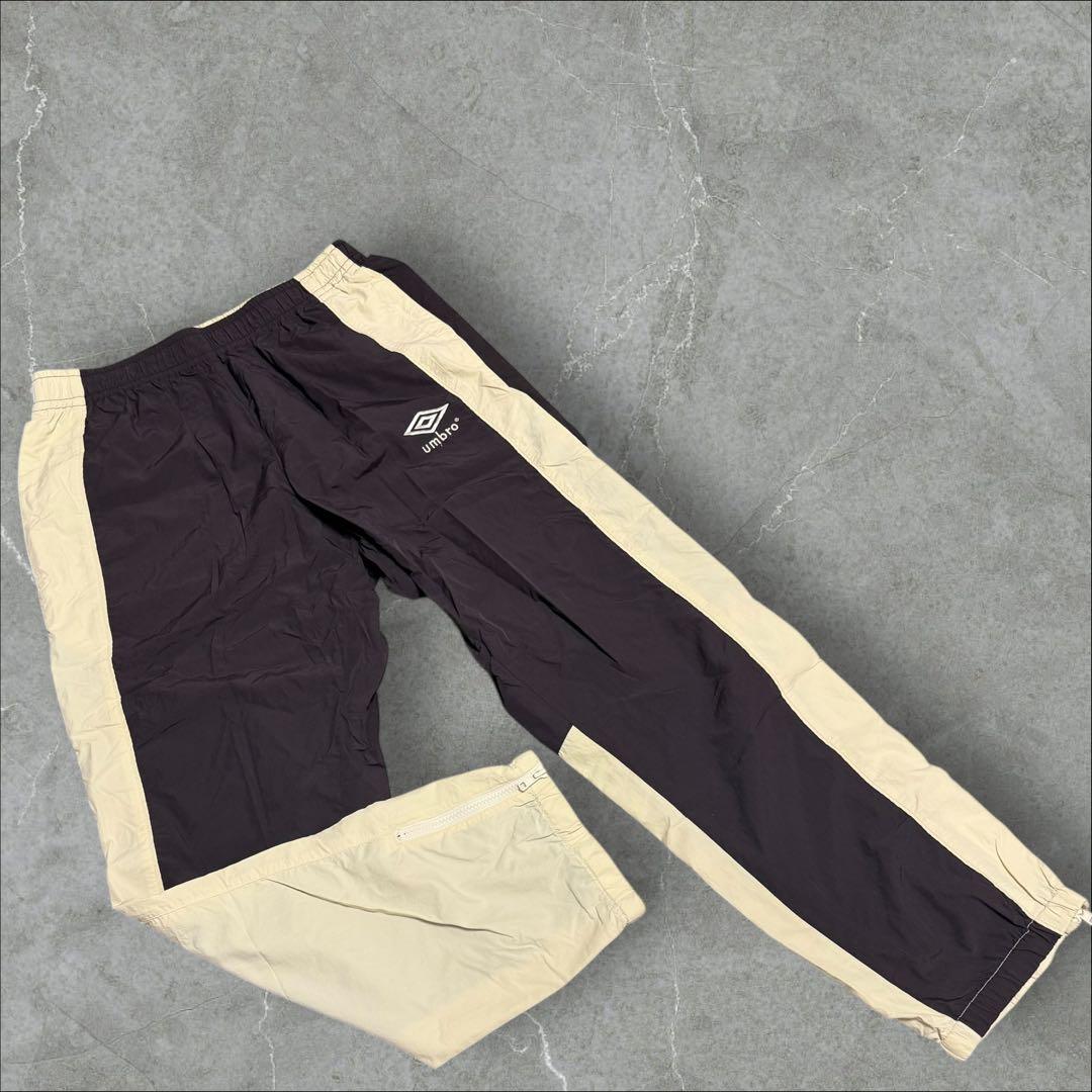 あゆたろ 。UMBRO / アンブロ アダムエロぺ 別注 サイズ L