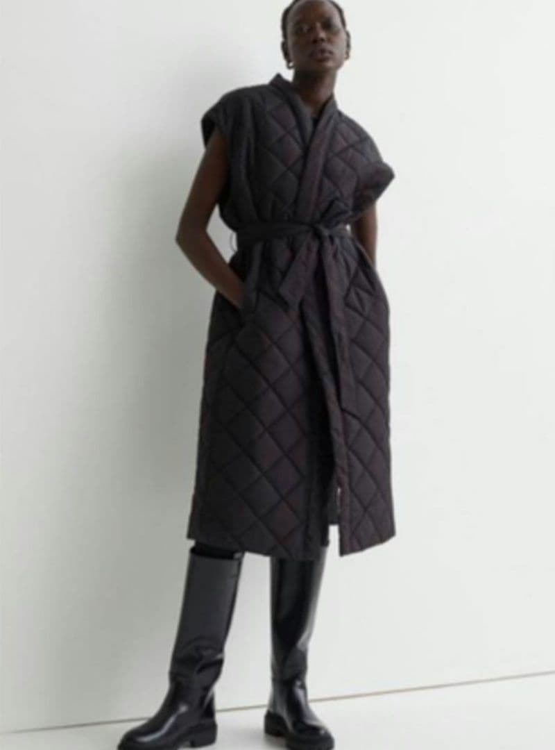 Ｈ＆Ｍ　即完売のキルティングロングベスト