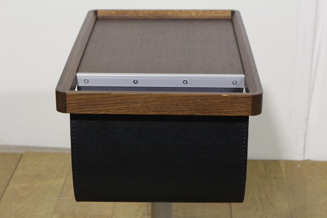 カリモク★ディレトーレ★サイドテーブル★マガジンラック★ナイトテーブル★