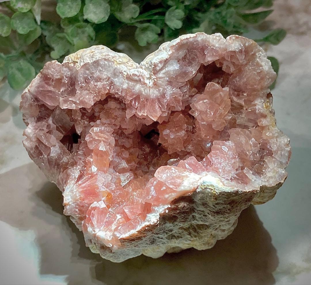 ハートの洞窟❦͙ ピンクアメジスト✨　クラスター　ラフストーン　ジオード　原石