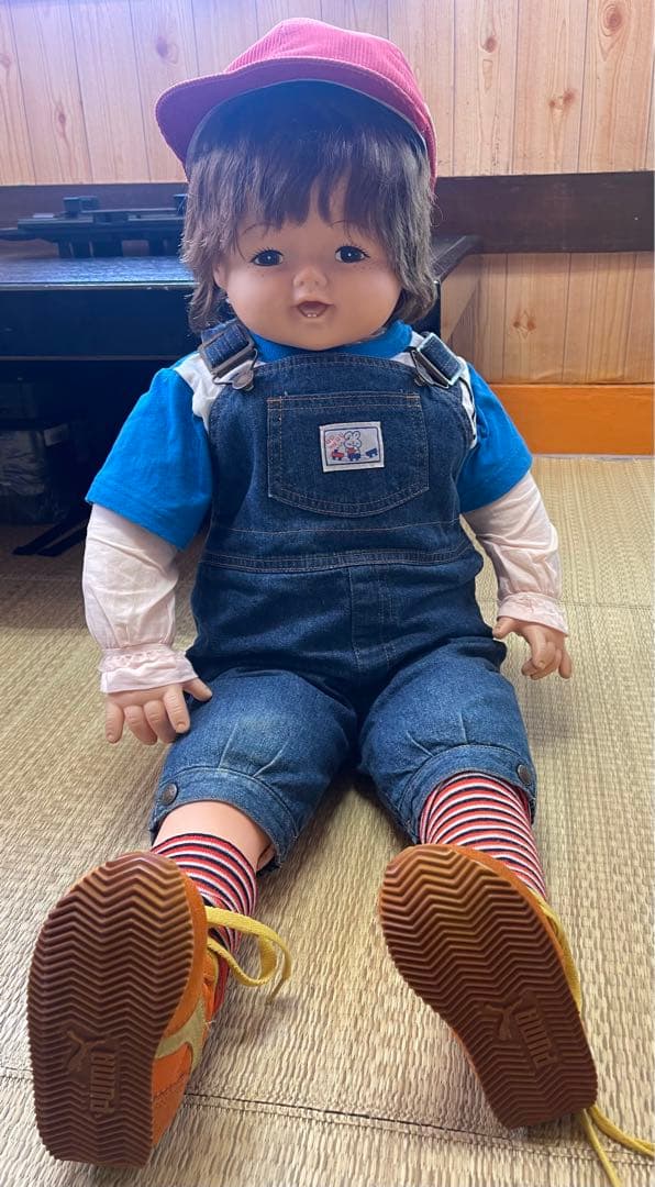ドナルドダックの服 ブランド品着用 男人形