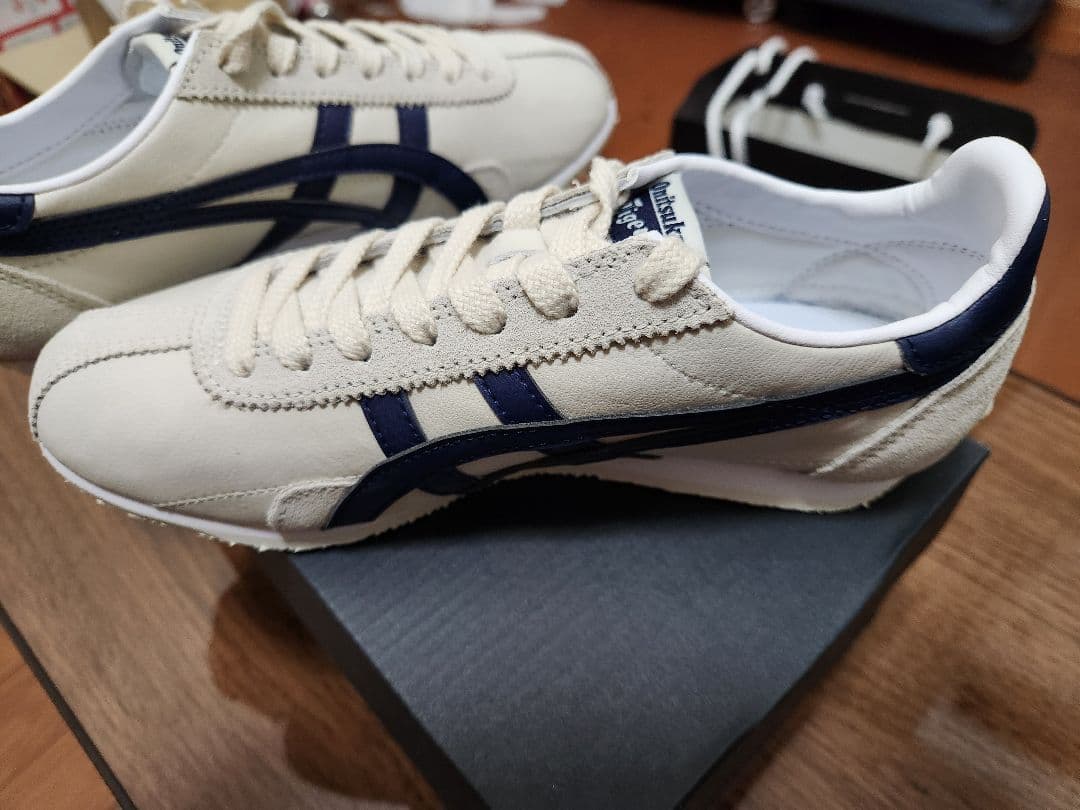 新品！Onitsuka Tiger RUNSPARK 22.5cm