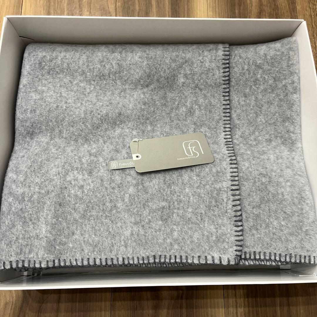 ファビュラスタイル　ソフトバンブー　ハーフブランケット　グレー