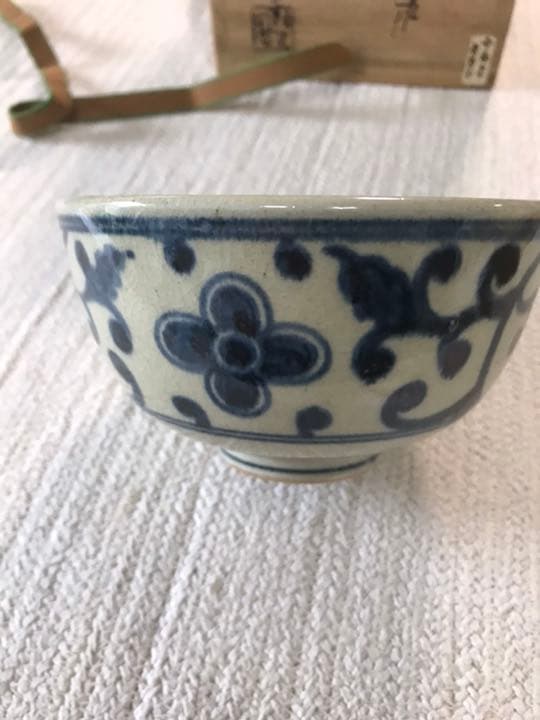 唐草文　抹茶碗