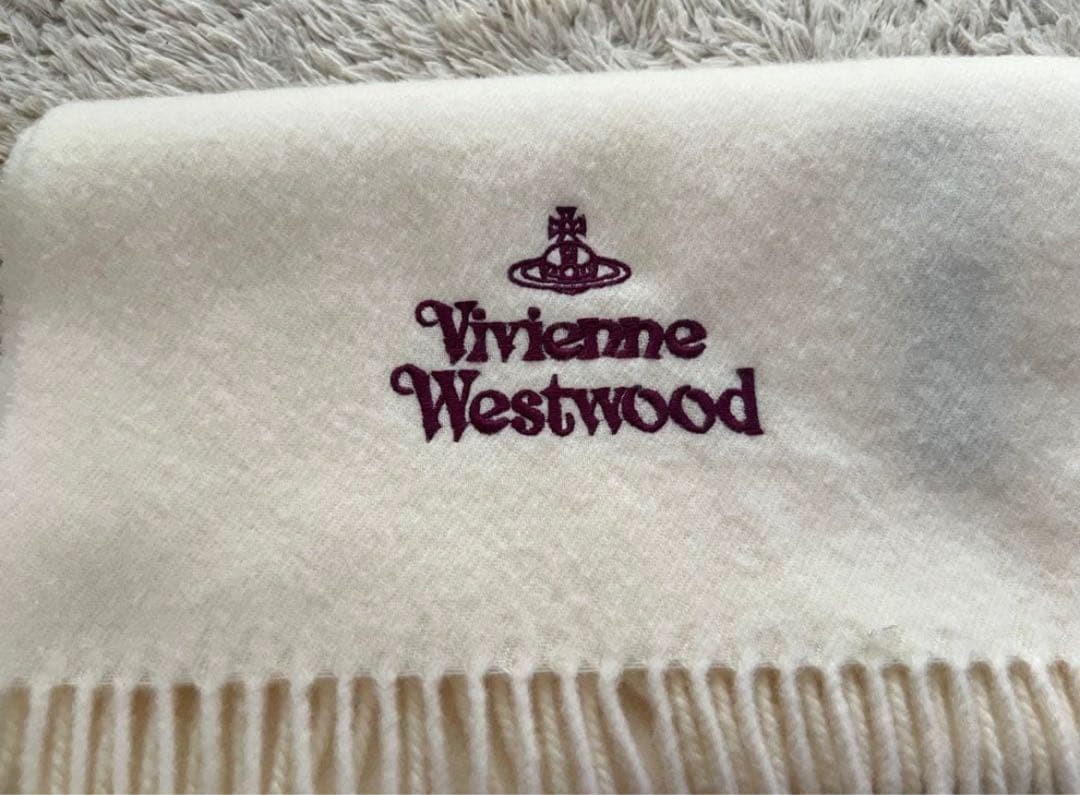 ヴィヴィアンウエストウッド マフラー ホワイト