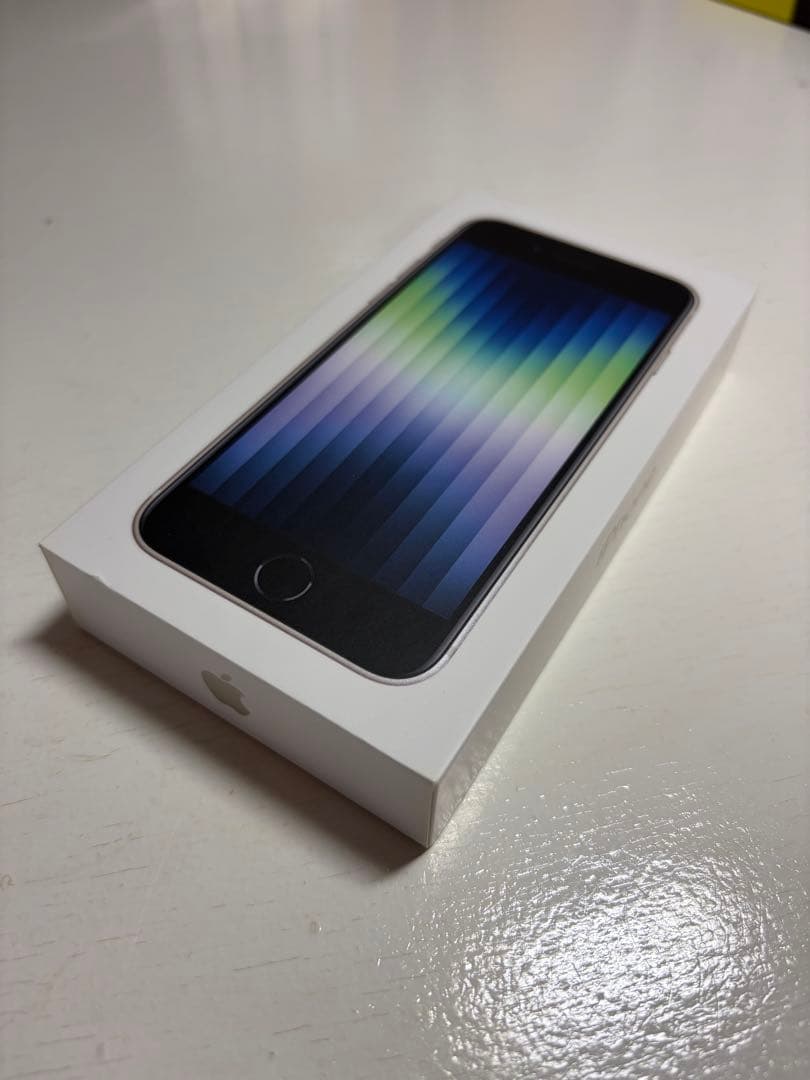 iPhone SE (第3世代) スターライト バッテリー87% 付属品付き