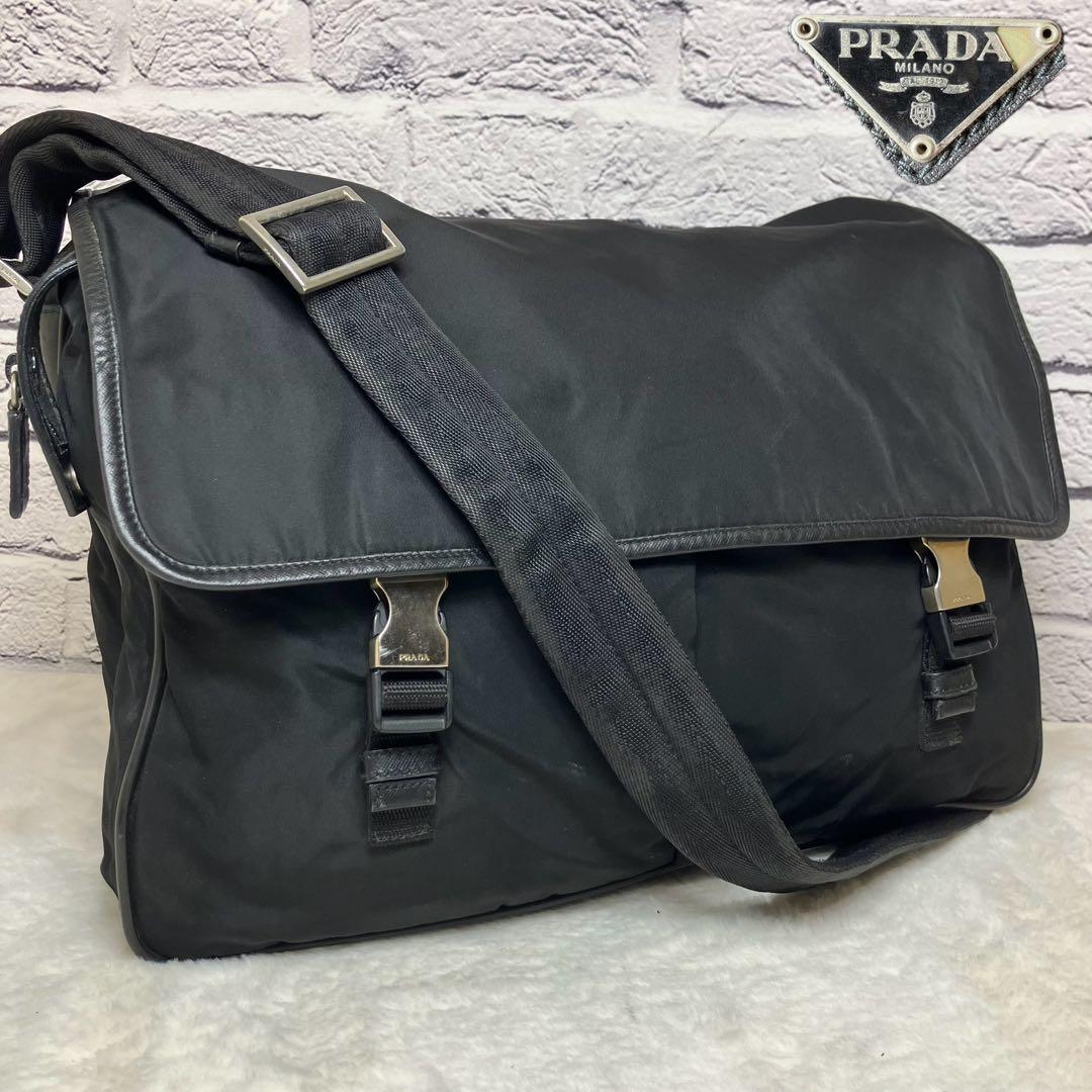 プラダ✨三角ロゴ 大容量 A4 2層式 メッセンジャーバッグ ショルダー 黒