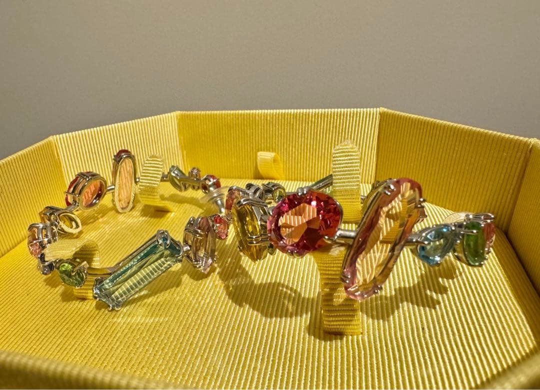 け*授様 スワロフスキー gema フープ　ピアス　マルチカラー