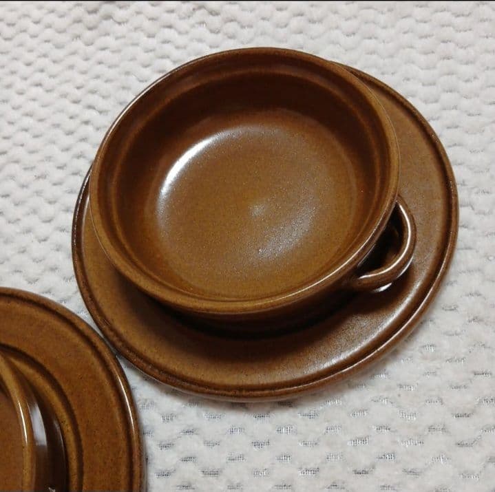 スタジオエム　カネルグラタン2個.プート2枚セット