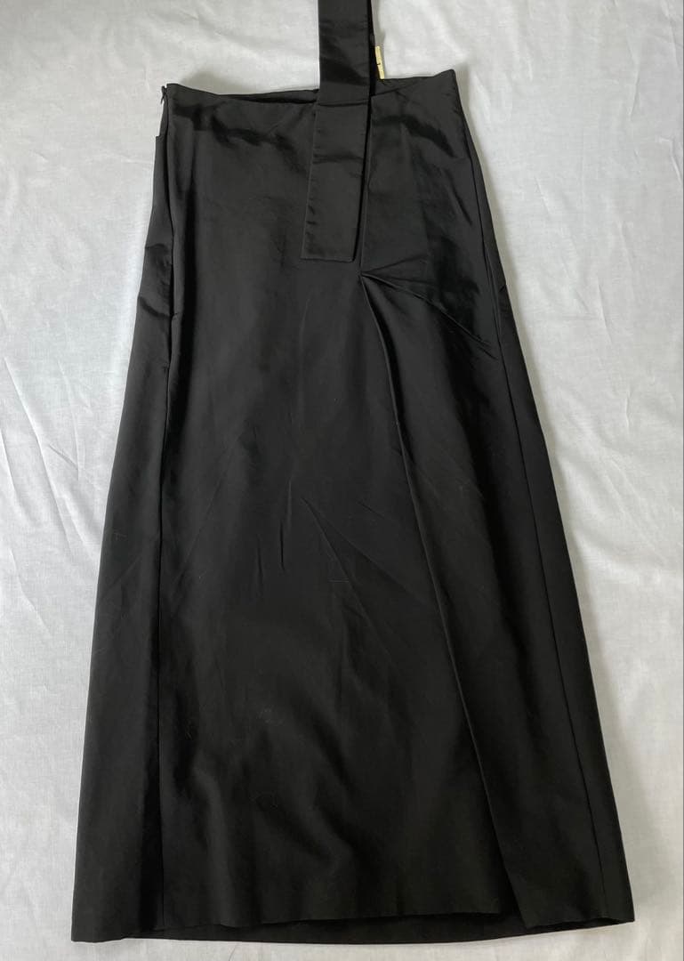 アンスリード　ワンショルダーオーバーワンピース　黒