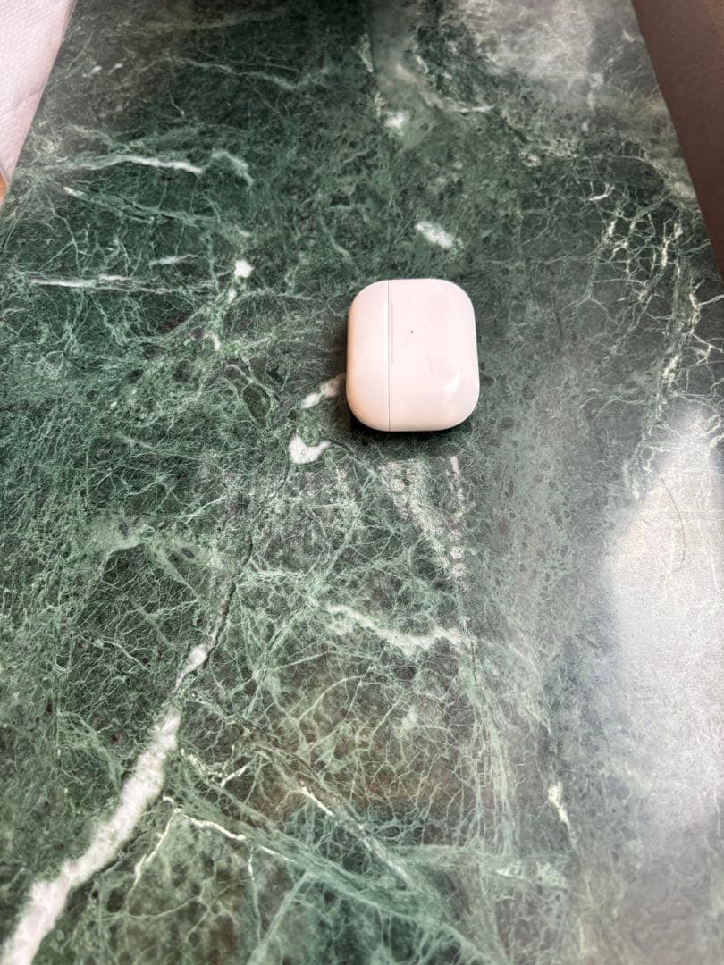 GUBI（グビ）TS CONSOLE コンソール グリーングアテマラマーブル