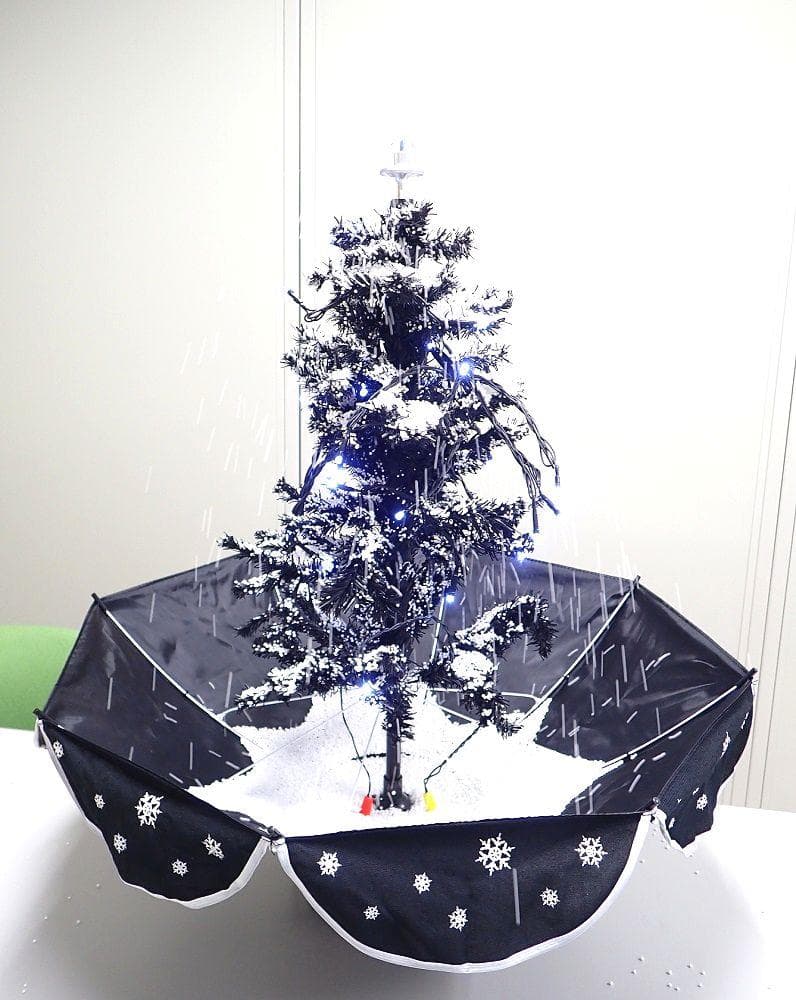 雪がふり、クリスマスソングが流れる　楽しい　クリスマスツリー ７５ｃｍタイプ