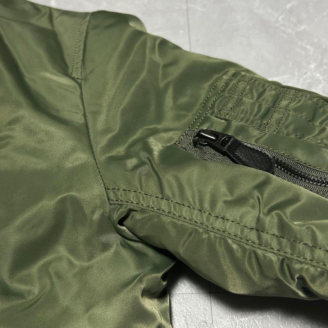 ☆希少☆新品級【AVIREX】MA-1 フライトジャケット 豪華刺繍 虎 龍