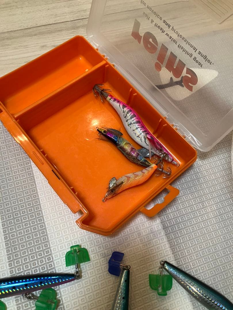 毎日値下げ設定　ルアー　ワームなど　約100点　まとめ 売り