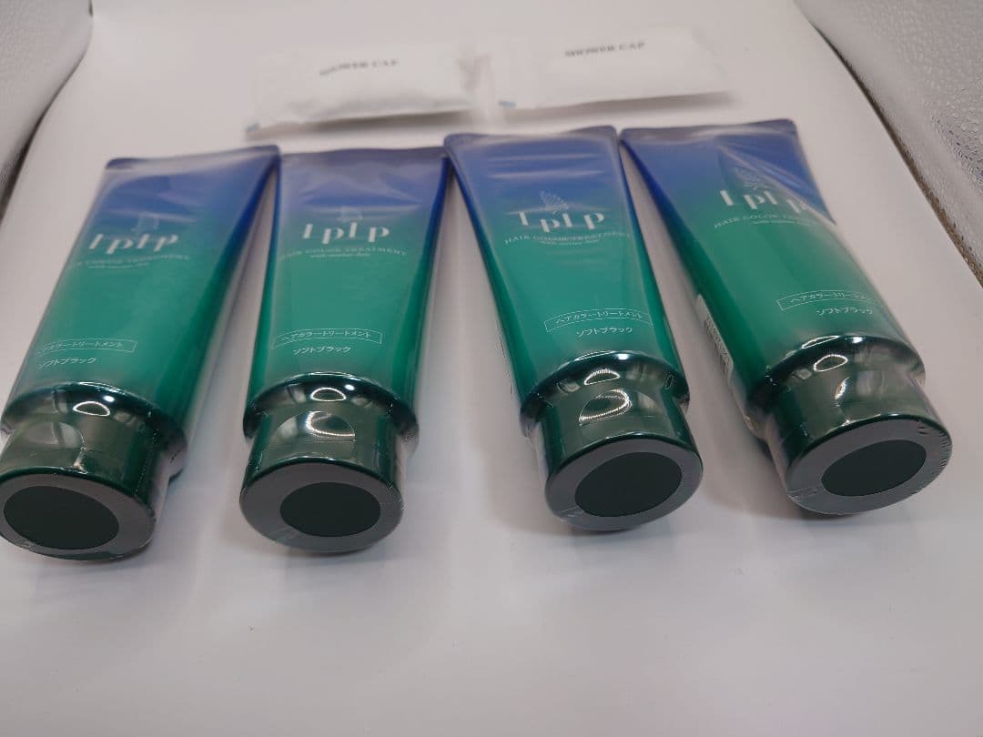 LPLP　ルプルプ　ヘアカラートリートメント　白髪染め　ソフトブラック　4本