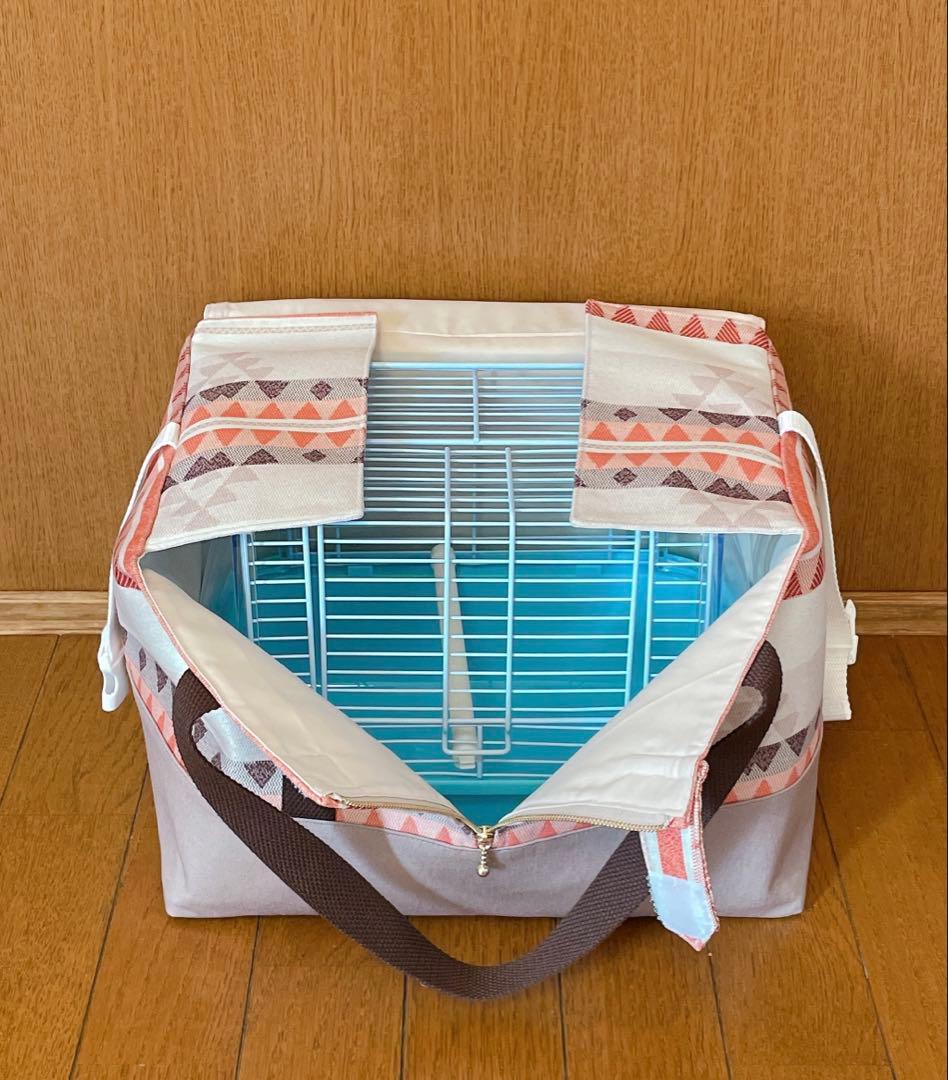 ケージの出し入れ不要　通院に便利なキャリーバッグ