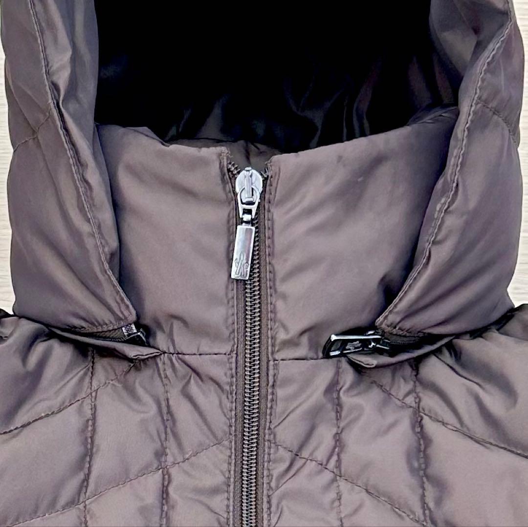 【極上美品】正規店購入品 モンクレール 美シルエット モンタナ ダウンコート綺麗