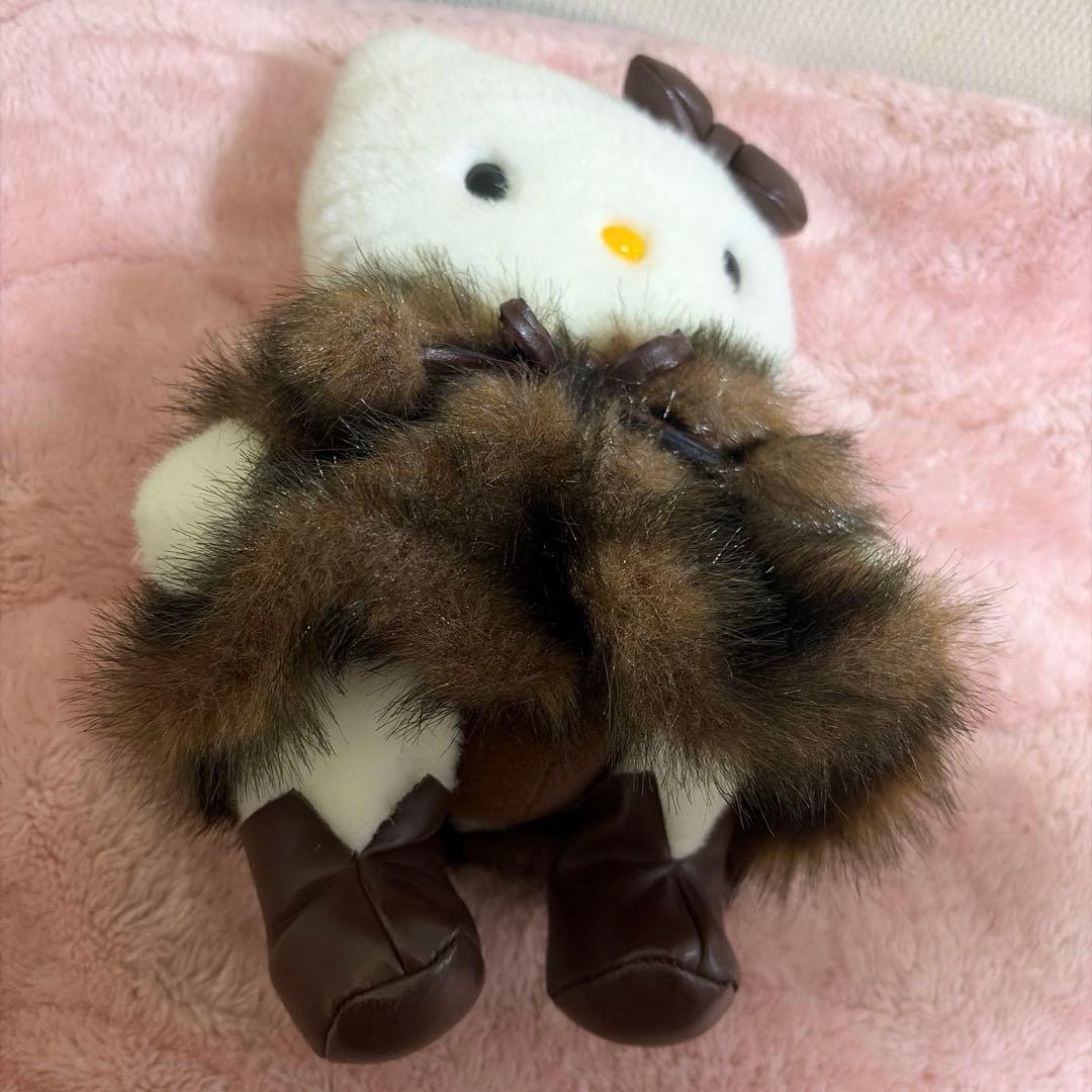 ハローキティ ミンクコート ぬいぐるみ サンリオ