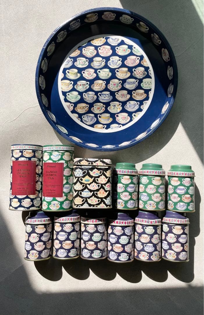 【送料無料】90年代Whittardお盆＆紅茶空き缶セット