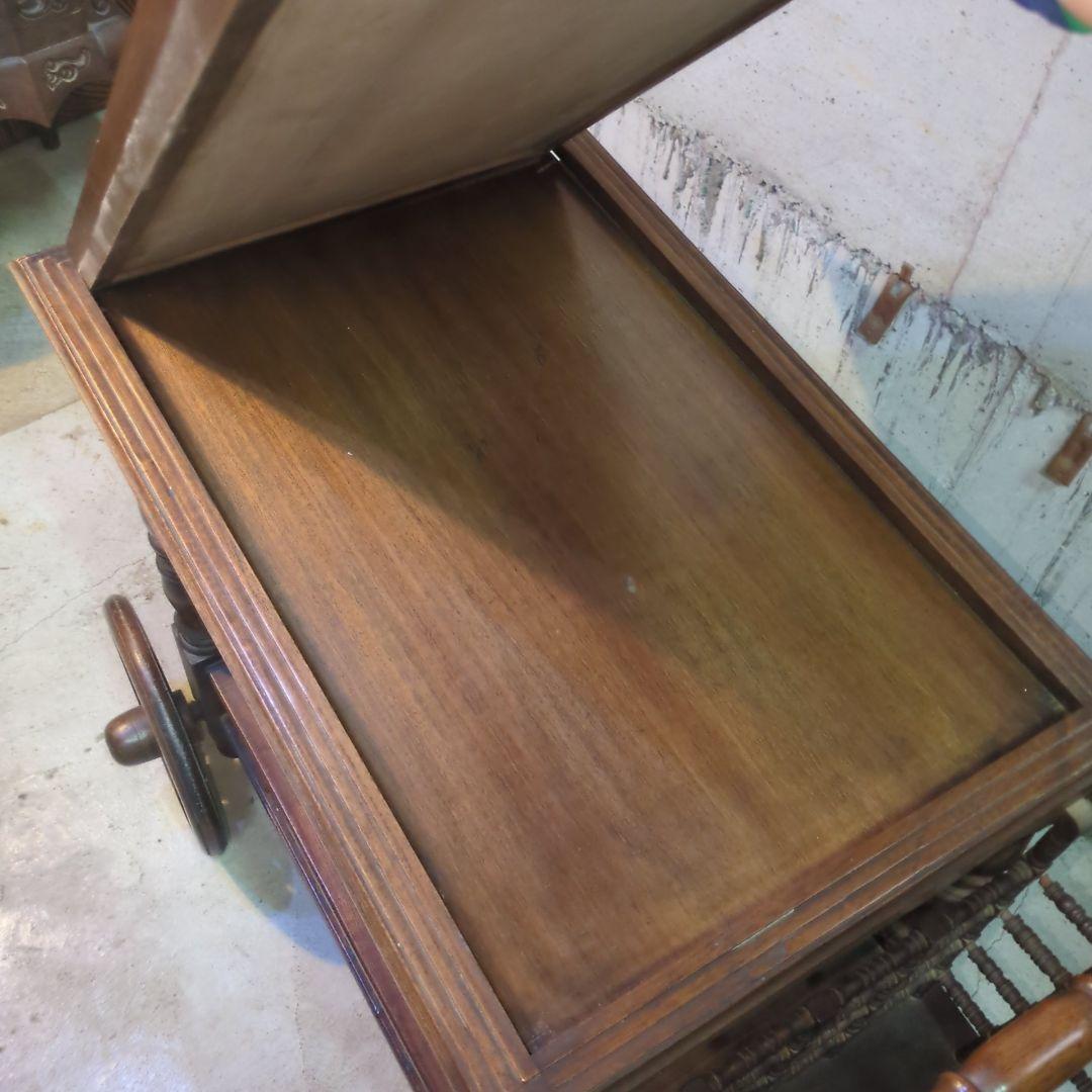 ヴィンテージ 木製キッチンワゴン サービスカート 彫刻