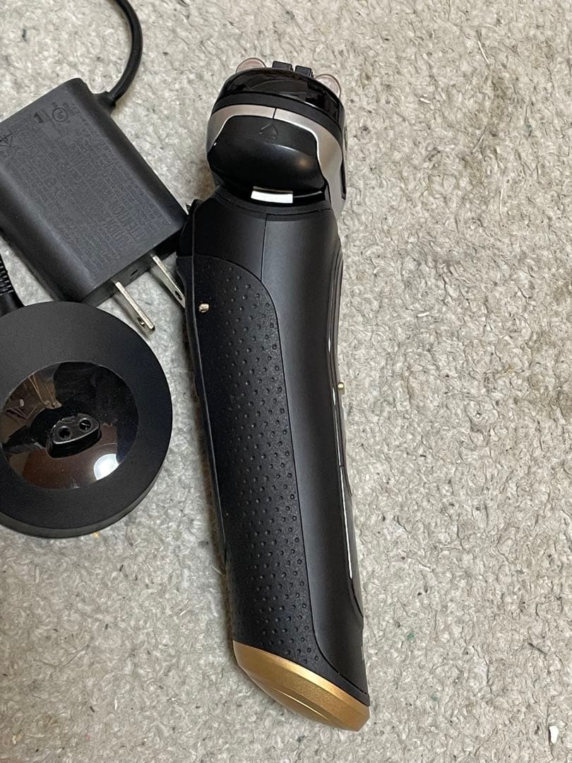 BRAUN Series 9 Sport+ メンズシェーバー