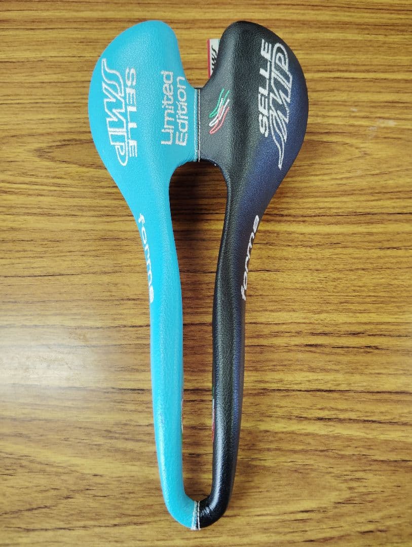 Selle SMP Forma Limited Edition サドル