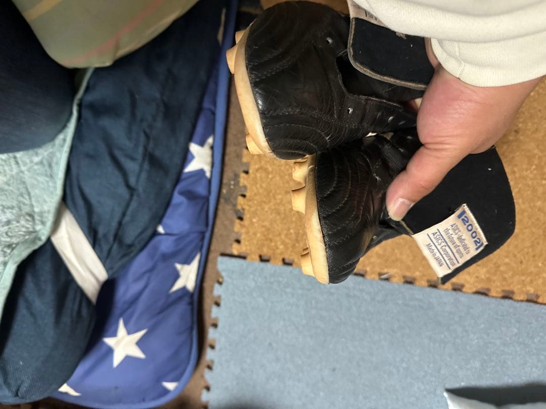 ASICS スパイクシューズ 12002 ブラック/ホワイト