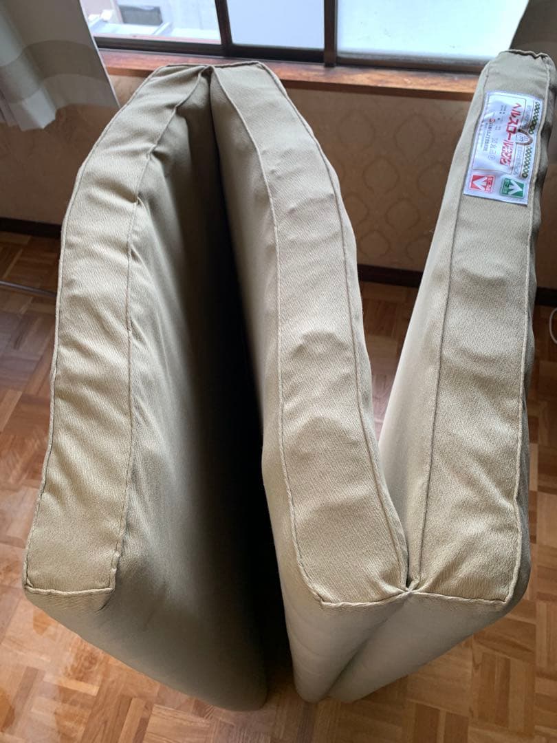 ヘルスロールキング　セミダブル　マットレス　腰痛　姿勢矯正　日本ヘルス工業　歪み