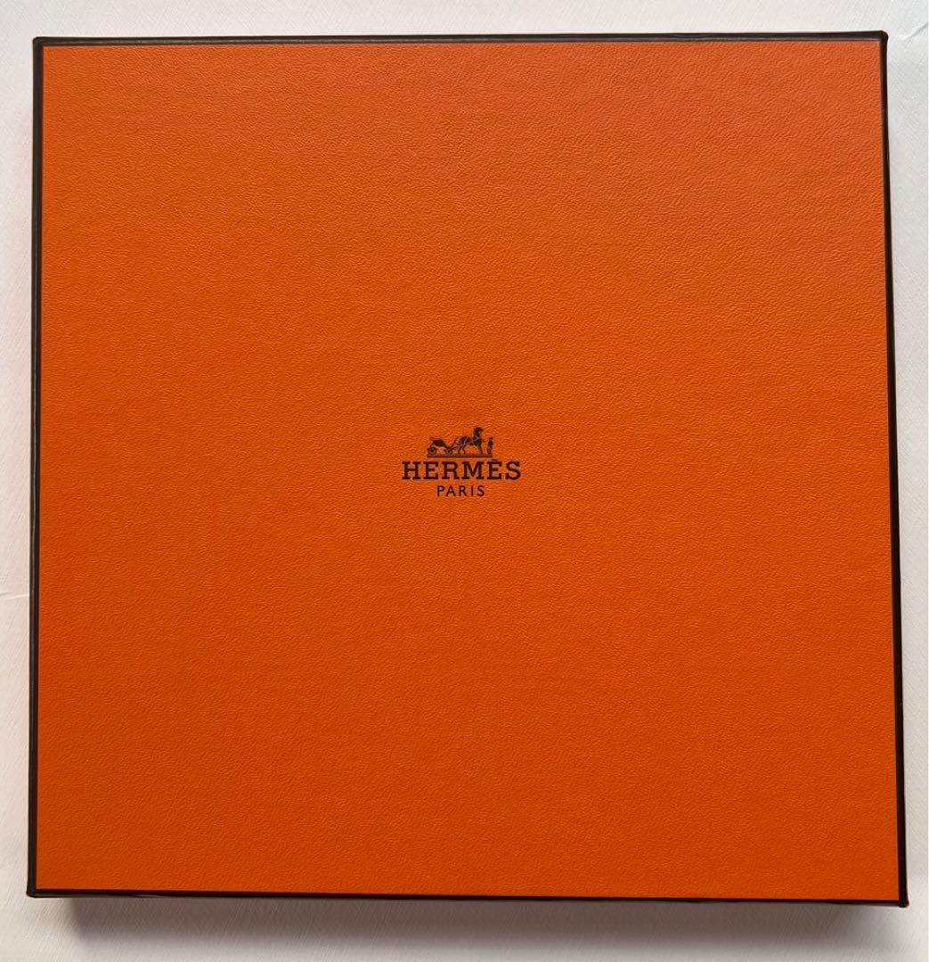 エルメス HERMES スカーフ 「レア・限定品」、美品