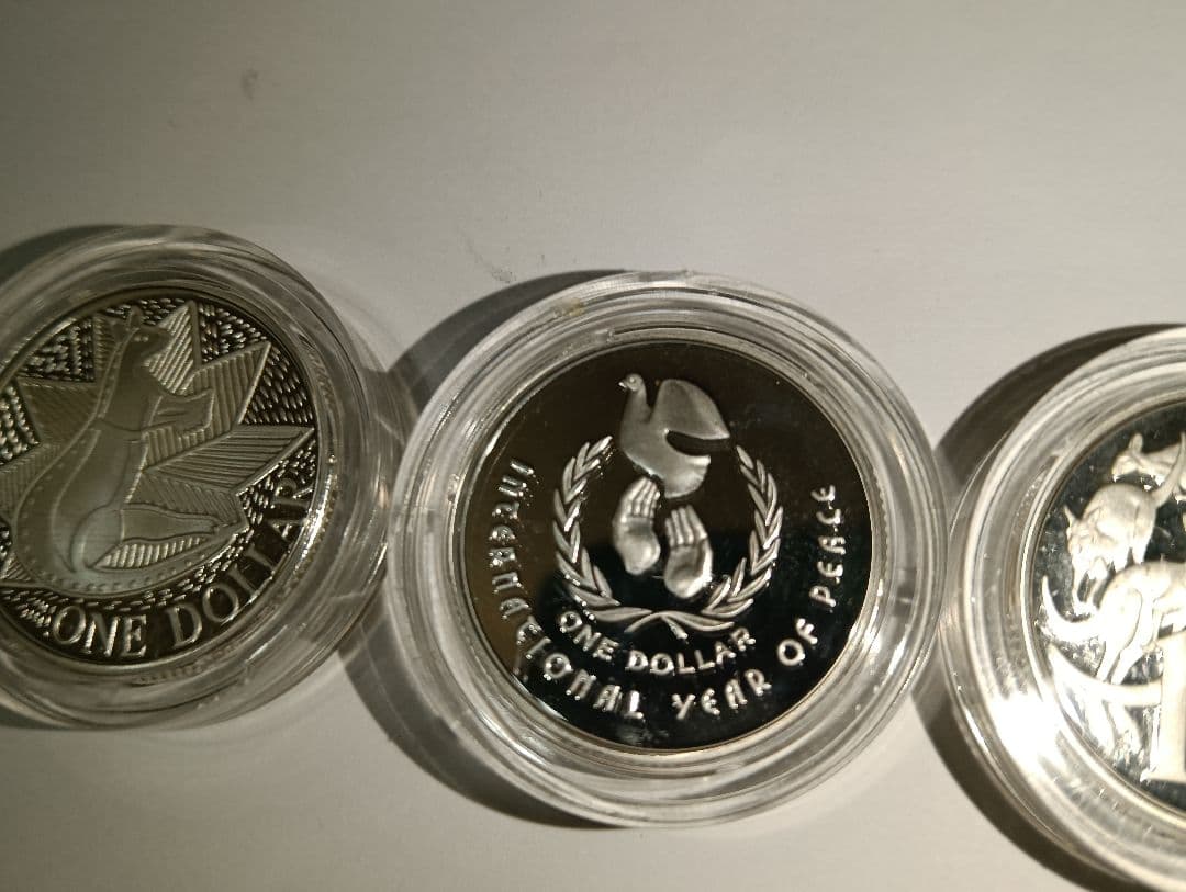 ☆【超レア物 超激安価格】☆ロイヤル・ミントMPN額面 1 ドル 循環認証未認証