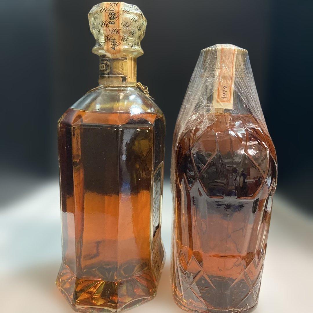 古酒　ウイスキー　クラウンロイヤル&　カナディアンクラブ12年