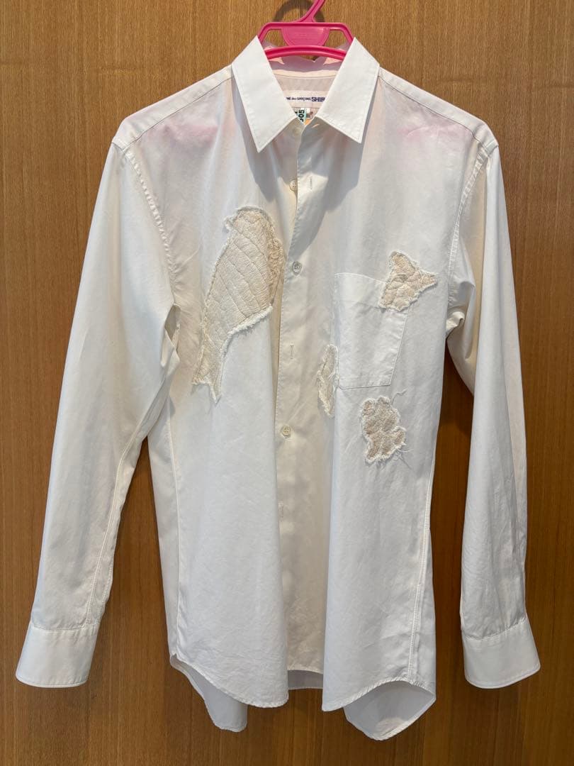 コムデギャルソンシャツ　ホワイト 刺繍入り 長袖シャツ　メンズSサイズ